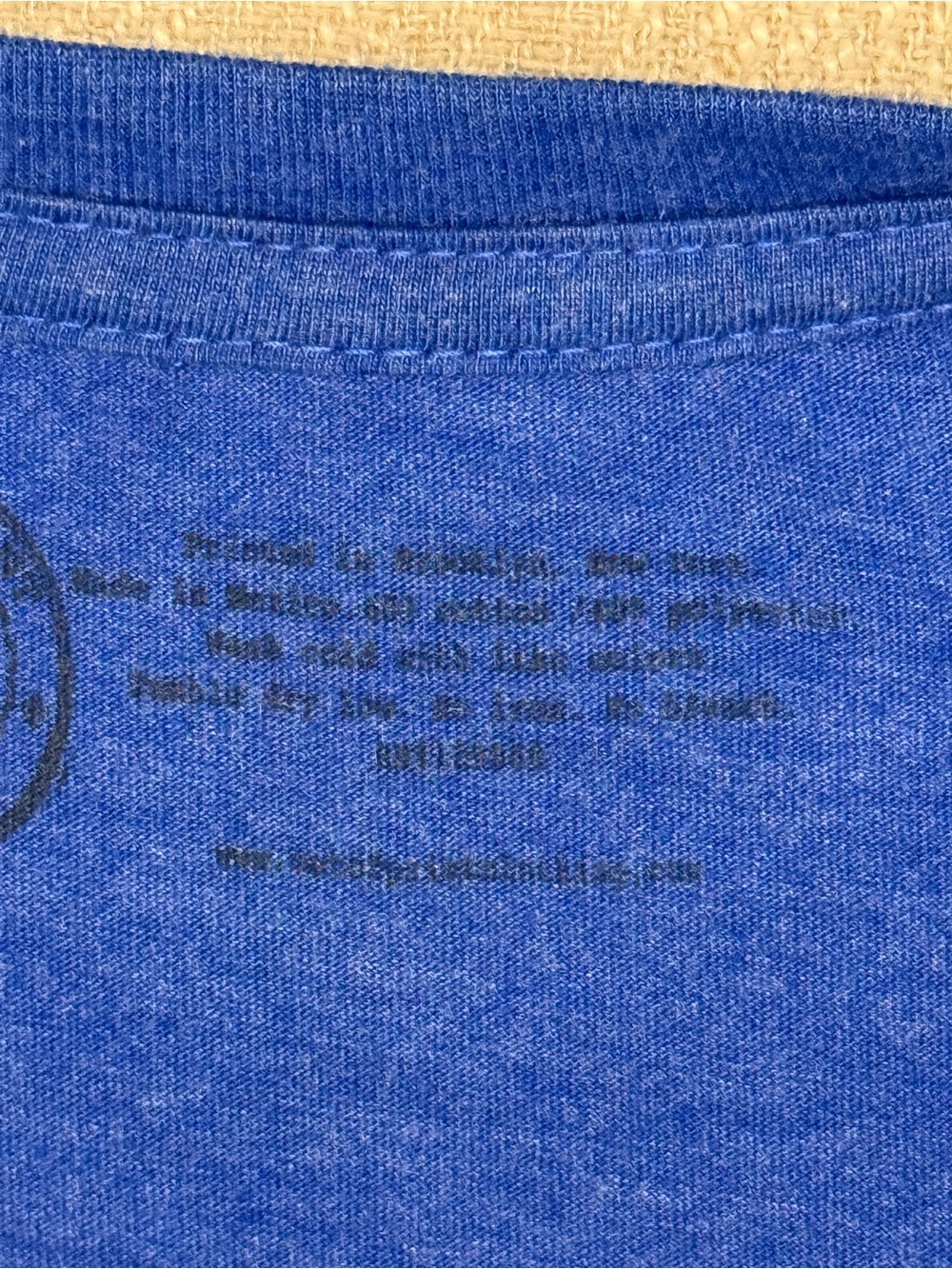 Out of Print The Great Gatsby F. Scott Fitzgerald Blue Graphic T-Shirt size S - Picture 4 of 4